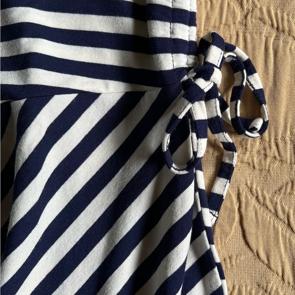 DAKINI STRIPED SKIRT SZ M Stretchy!! - Picture 4 of 6